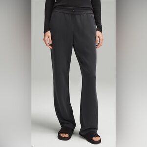 Lululemon Softstreme High-rise Pant